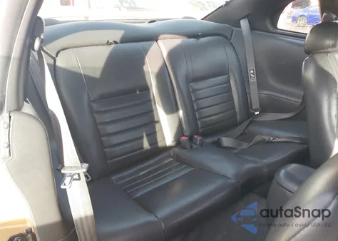 2000 Ford Mustang Gt z USA, uszkodzony, nr VIN 1FAFP42X5YF217680